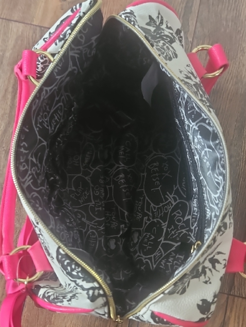 Betsey Johnson Floral Bow Satchel Handbag - Hot Pink & Black - Picture 4 of 5